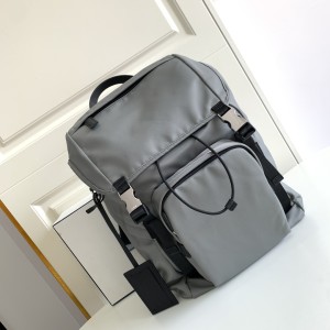 SA 프라다 Re-Nylon and Saffiano 2DMG 2VZ135   27x45x17cm