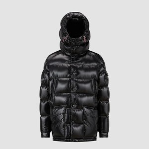 몽클레르 Chiablese Short Down Jacket