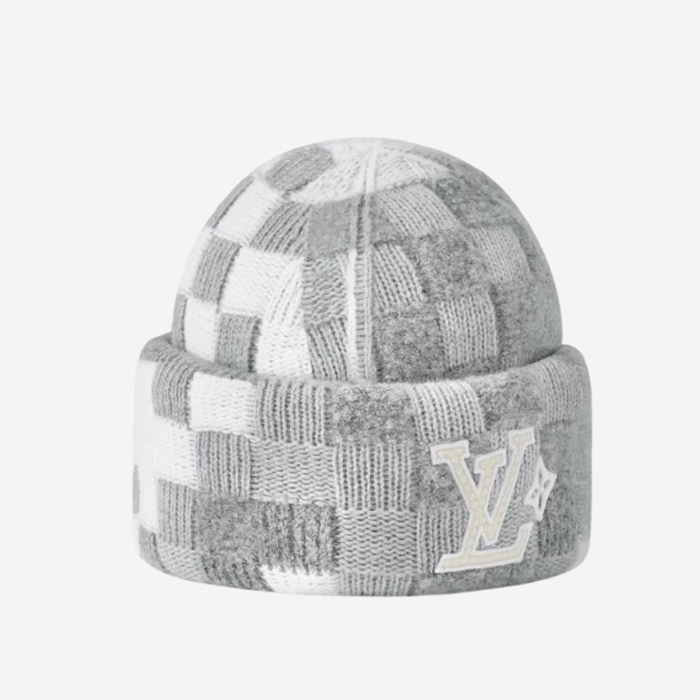 M7874A LV Ski LV Crush Damoflage Pearls Beanie