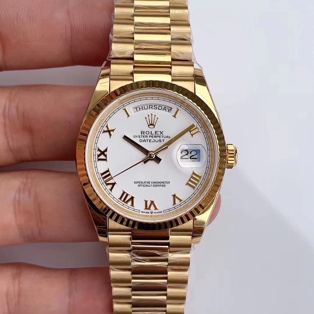 EW | 2836 무브먼트 | 36mm | 데이데이트 Day-date