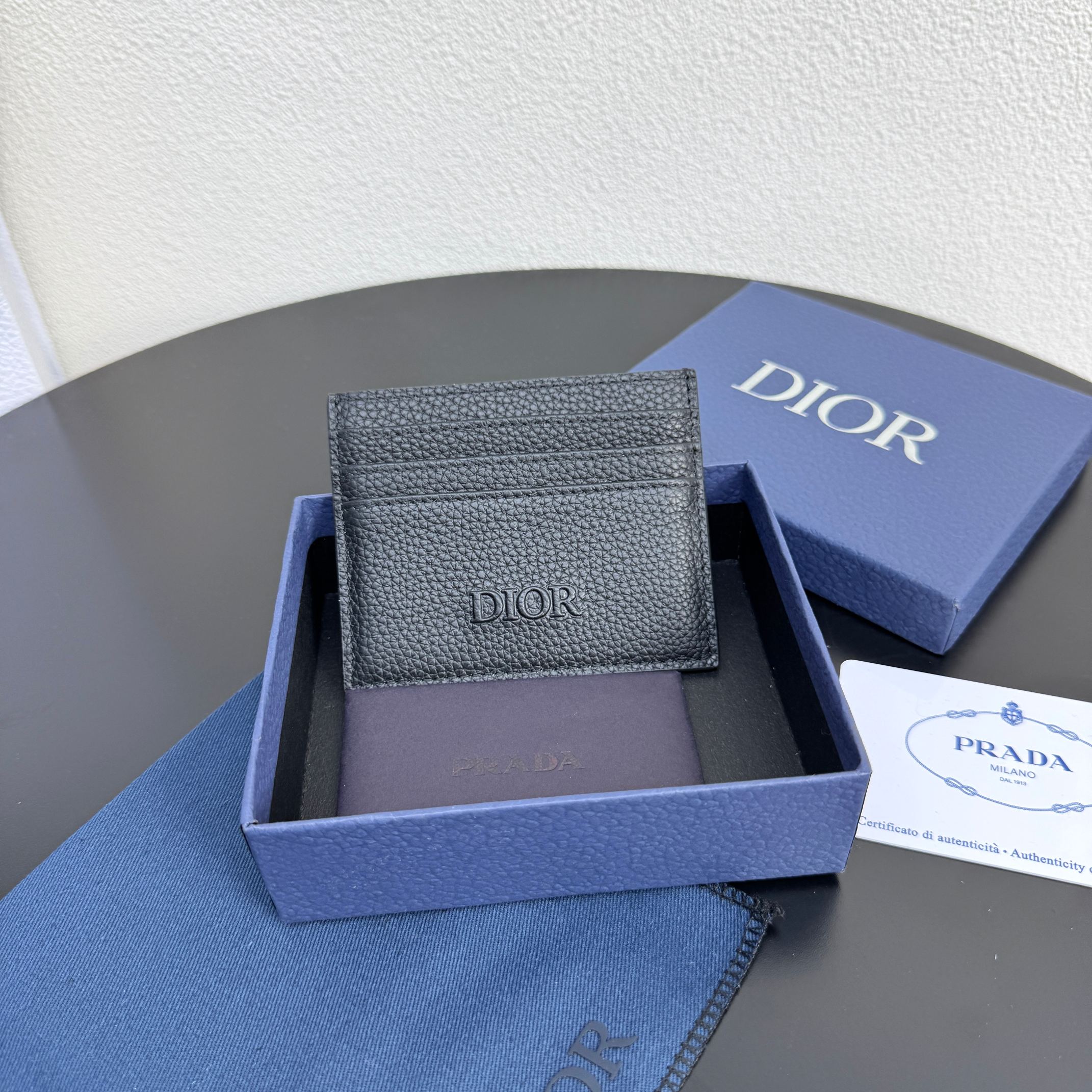 Dior Privé 카드 지갑