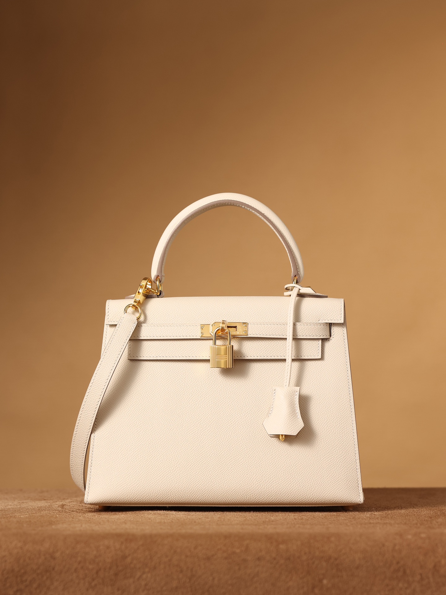 M9 Hermès 켈리  25cm