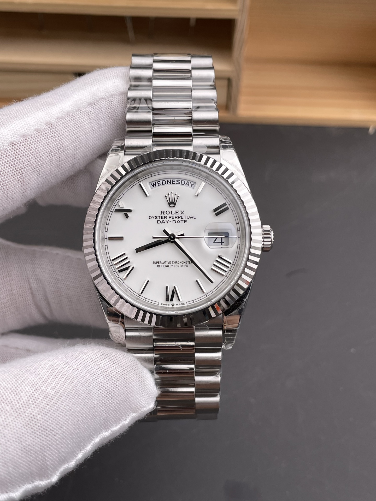 VS l 3255 l 40mm l 데이데이트 Day-date 146g V1