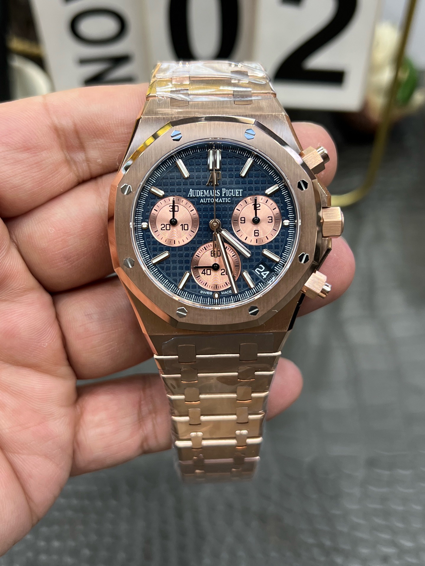 DDF l 41mm l 4401 무브먼트  l 오데마피게 로얄오크 26240  199g