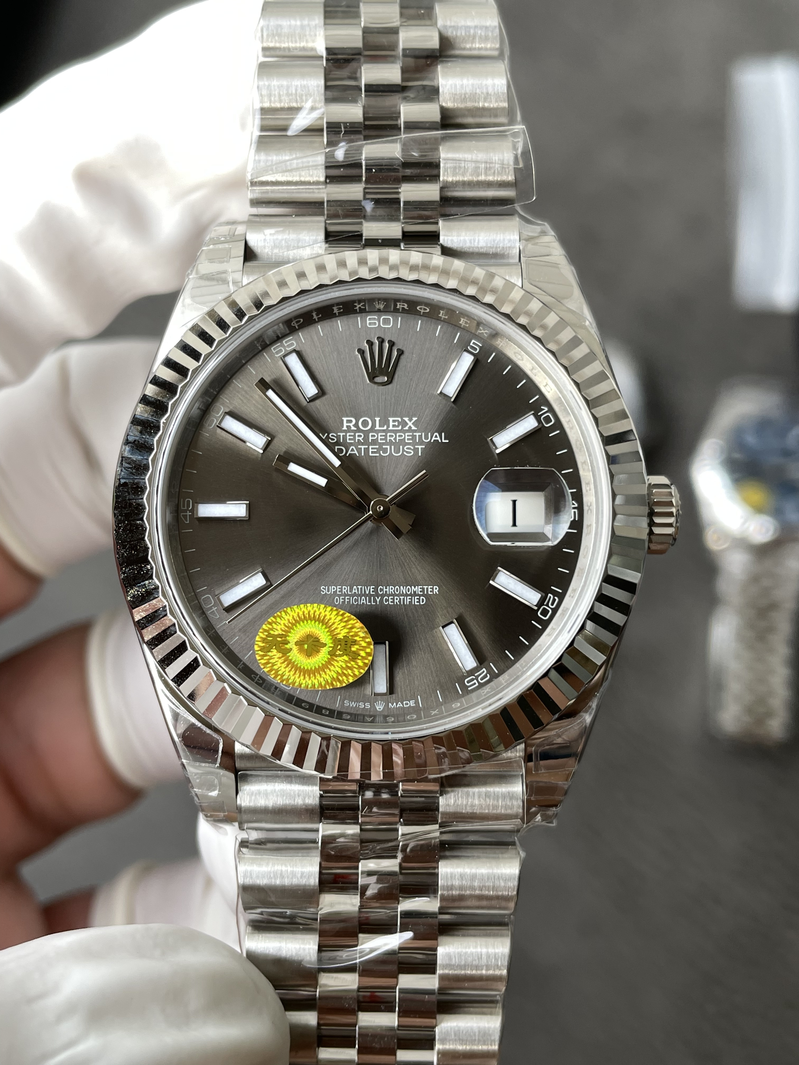 VS l 3235 프리스프렁 (Free-sprung)｜41mm l 롤렉스 데이트저스트 M126334