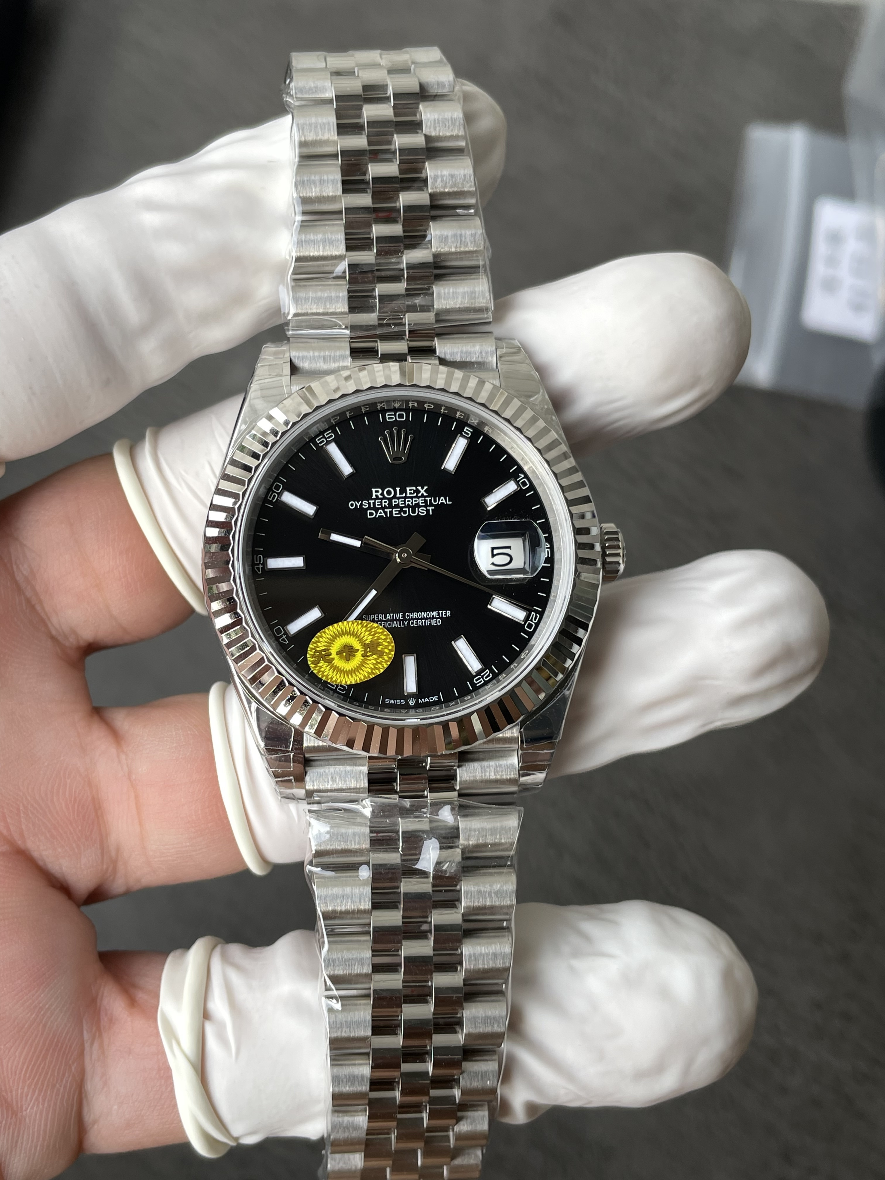 VS l 3235 프리스프렁 (Free-sprung)｜41mm l 롤렉스 데이트저스트 M126334