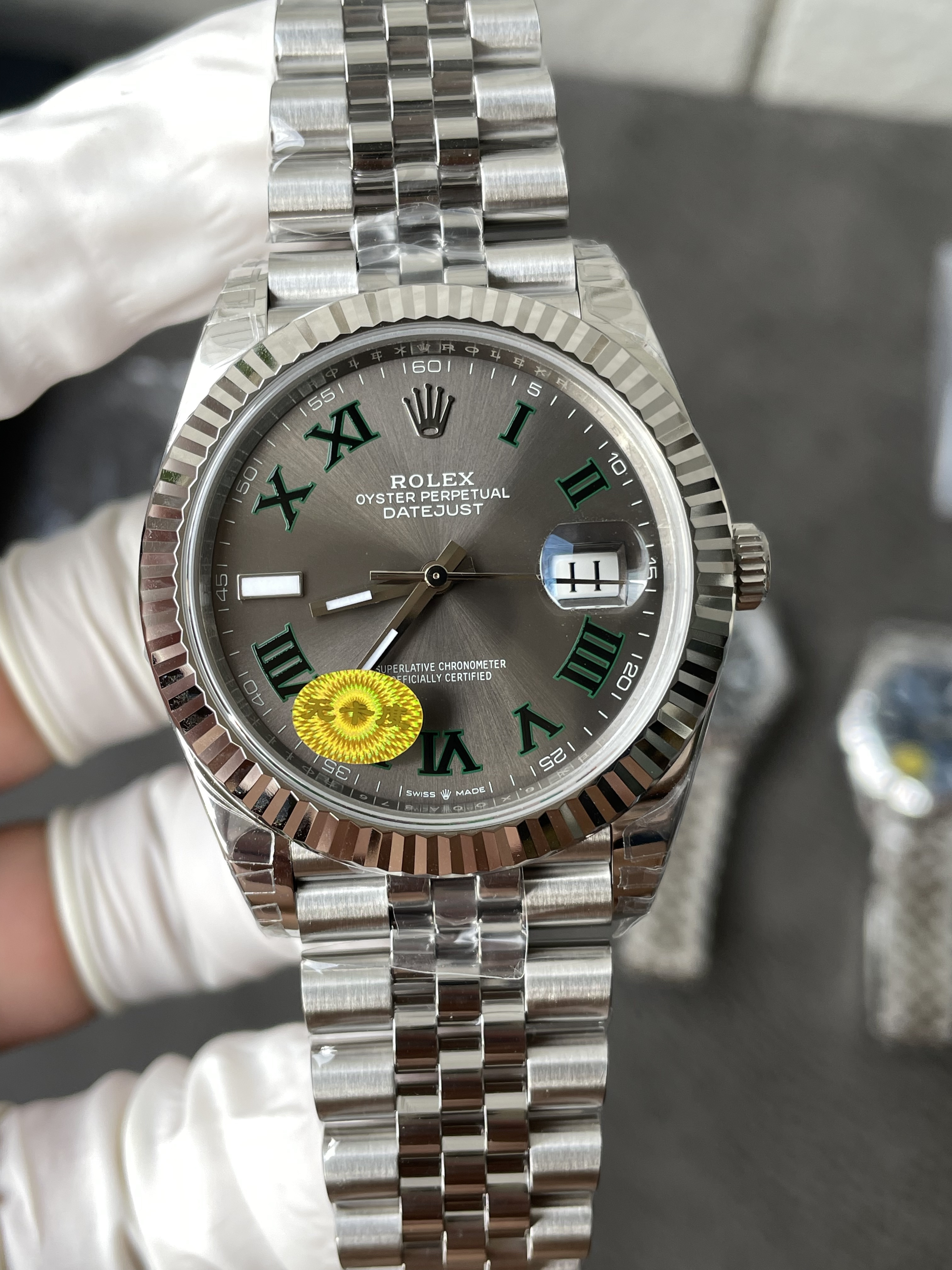 VS l 3235 프리스프렁 (Free-sprung)｜41mm l 롤렉스 데이트저스트 M126334