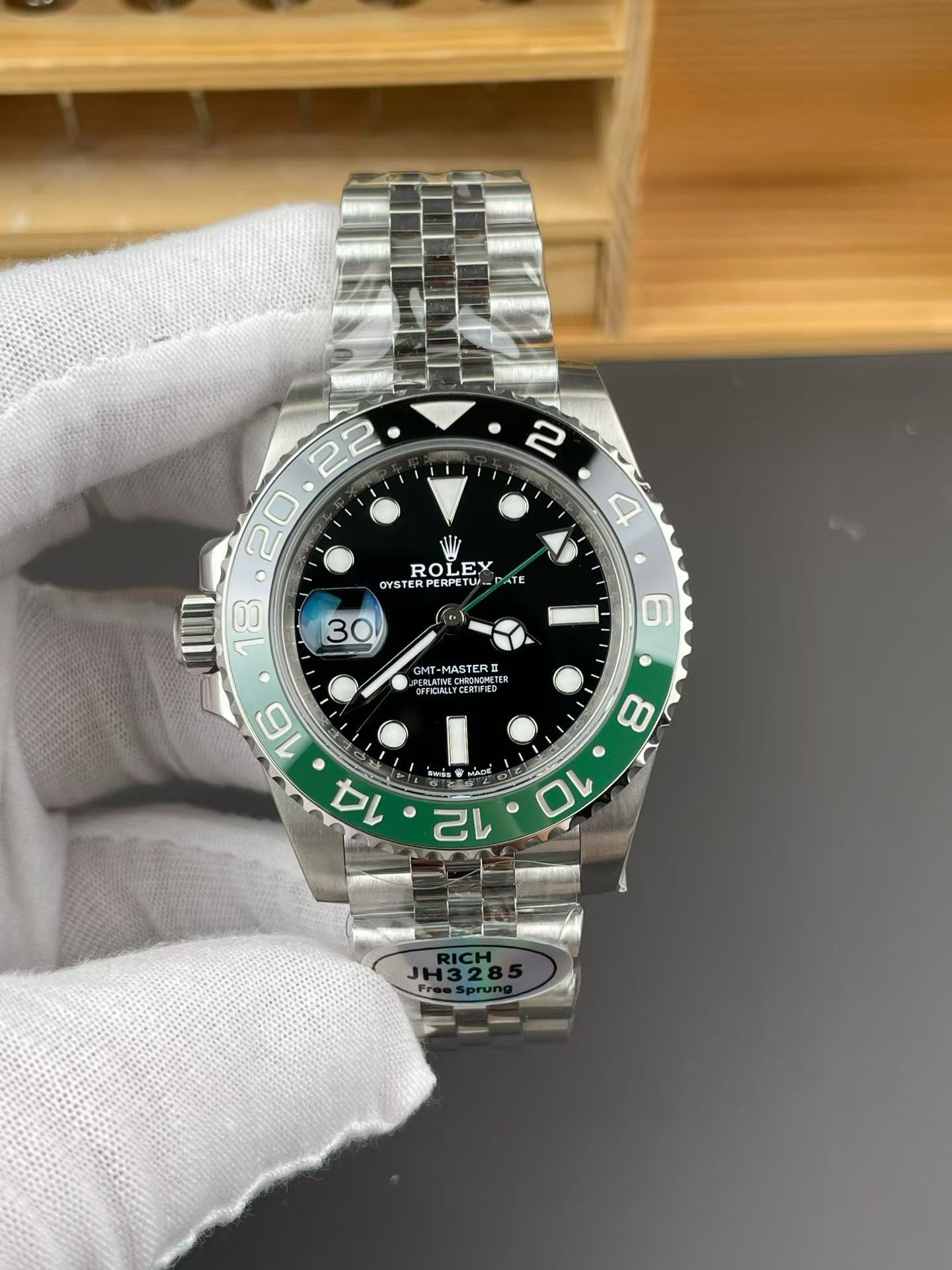 Rich l 40mm l 3285 무브먼트｜롤렉스 GMT-마스터 II 126710BLNR 프리스프렁