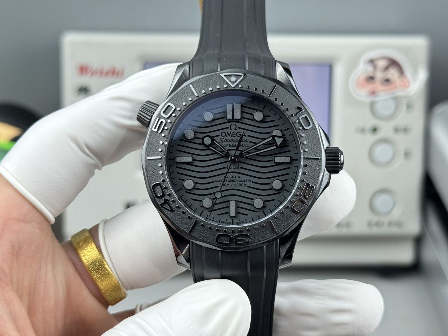 OR | 8806 무브먼트｜43.5mm l 오메가 씨마스터 다이버 300M 210.92.44.20.01.003