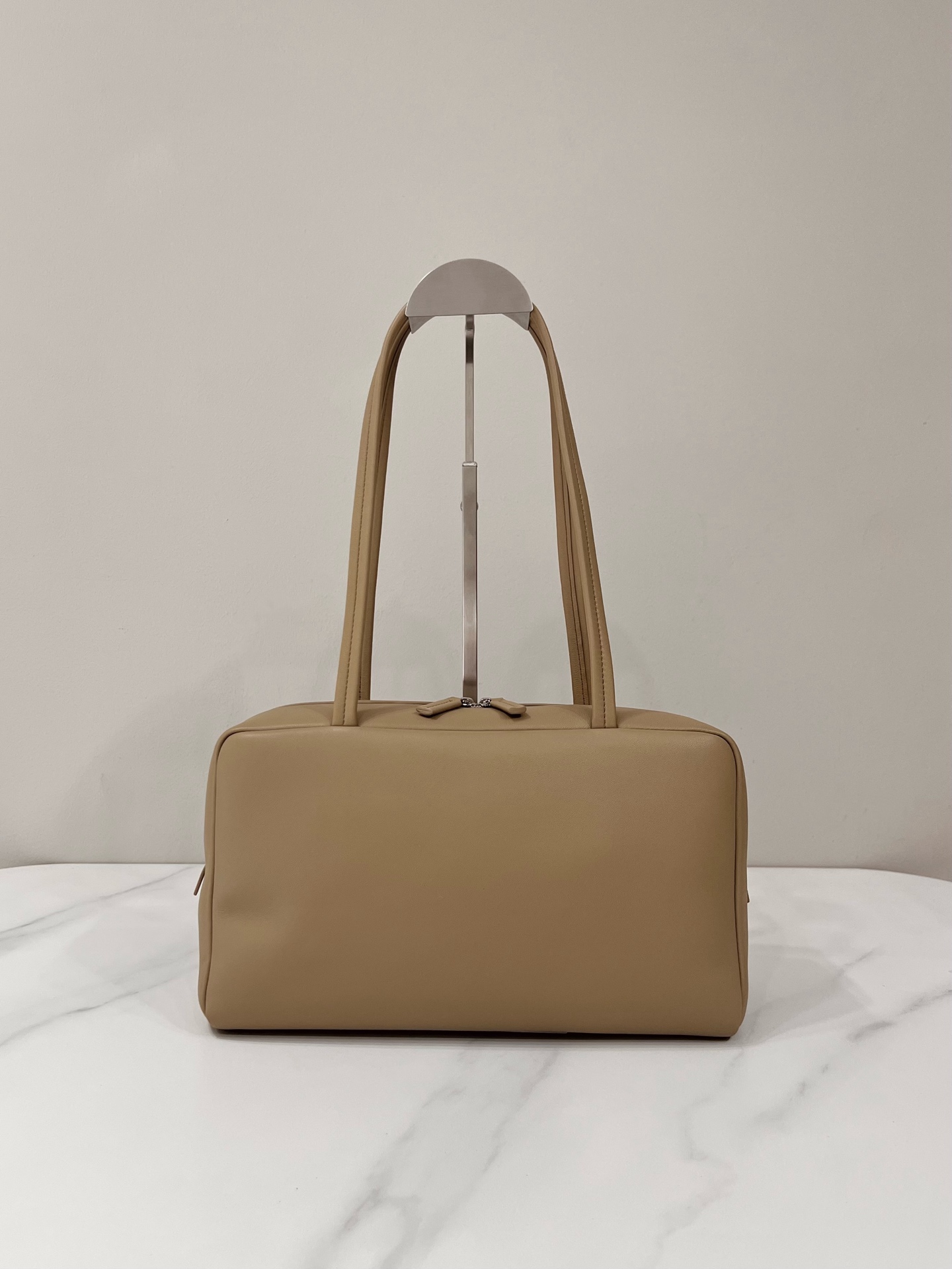 The Row Astra Handbag   32 X20X 11cm