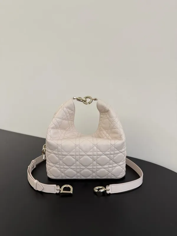 디올 mini 디올 뚜주흐 호보백 18*7*10cm