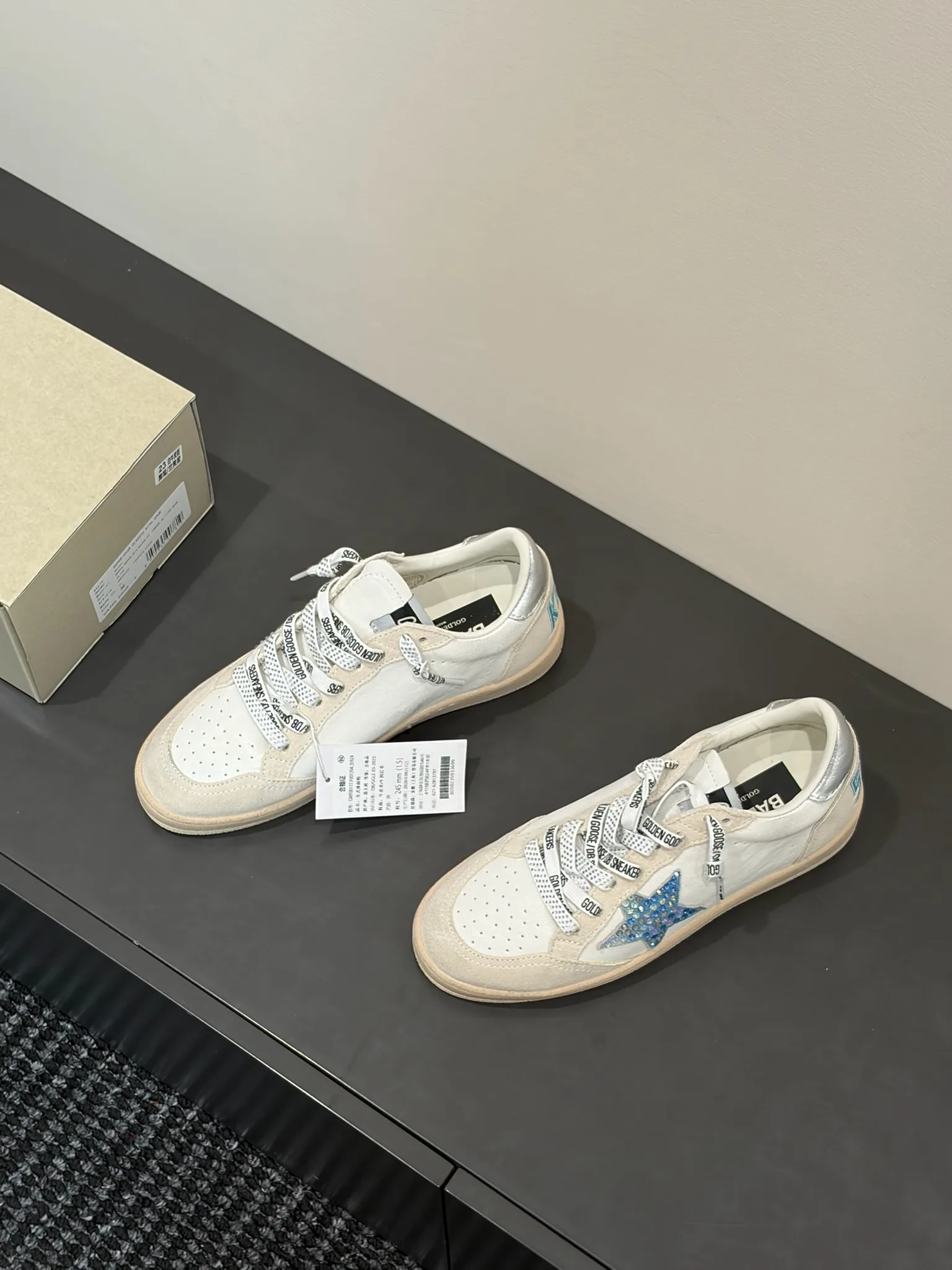 Golden Goose  스웨이드 힐탭 볼스타