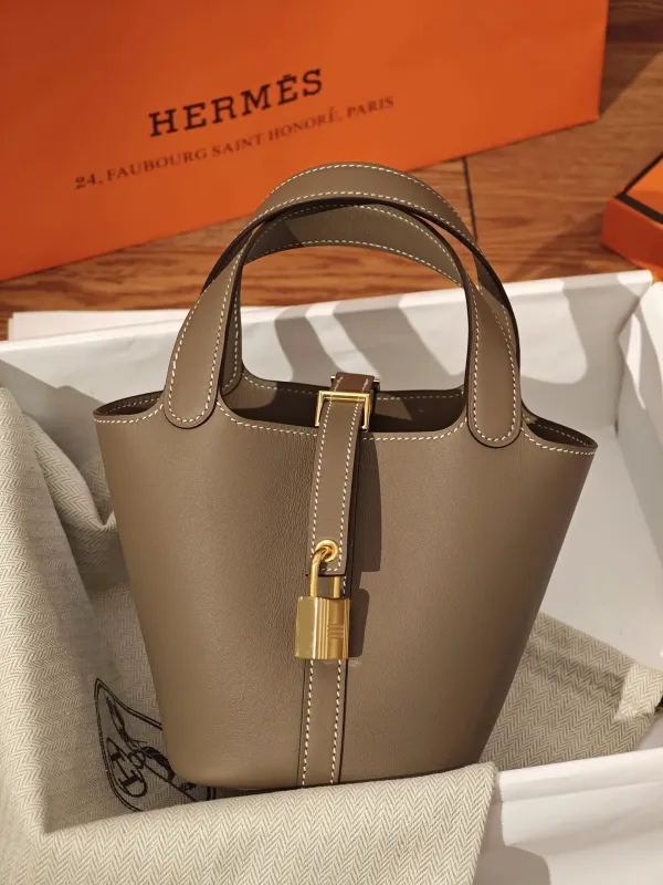 M9  Herme* Picotin Lock mini 14bag 한정 할인